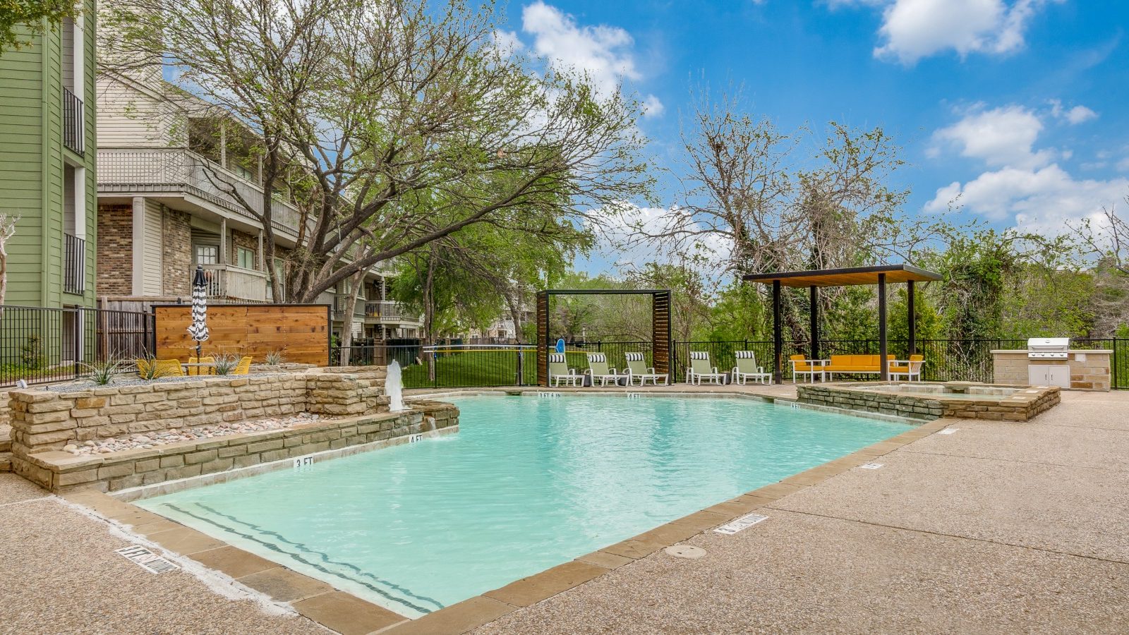 Luxury Apartments for Rent in Dallas, TX The Kendrick`s Home page